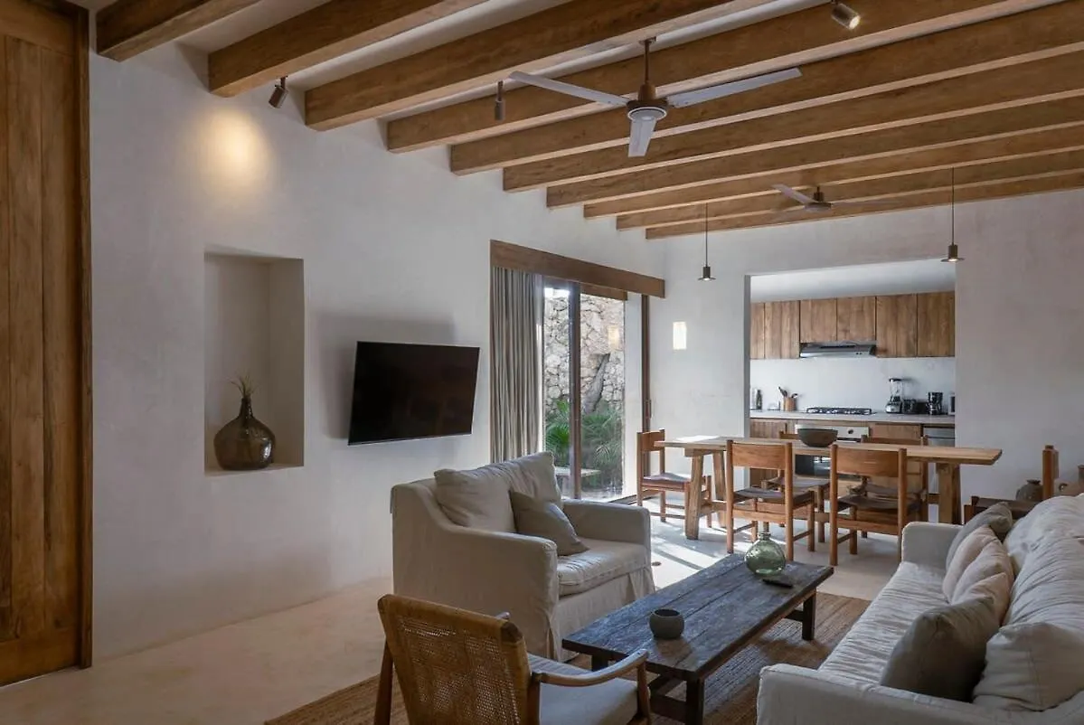 Boho Organic 3Br Villa, Gated Community, Rooftop Tulum
