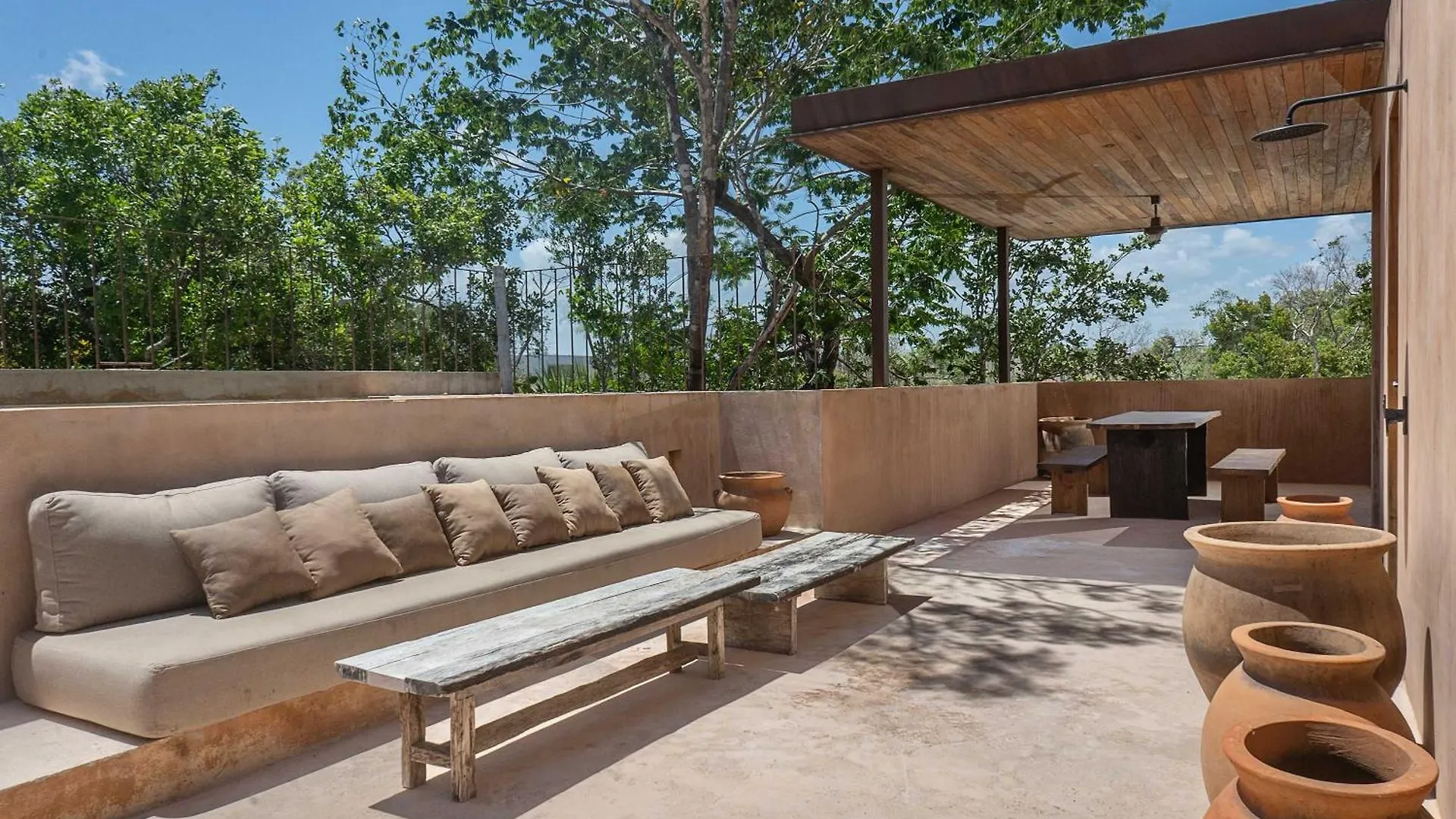 Boho Organic 3Br Villa, Gated Community, Rooftop Tulum